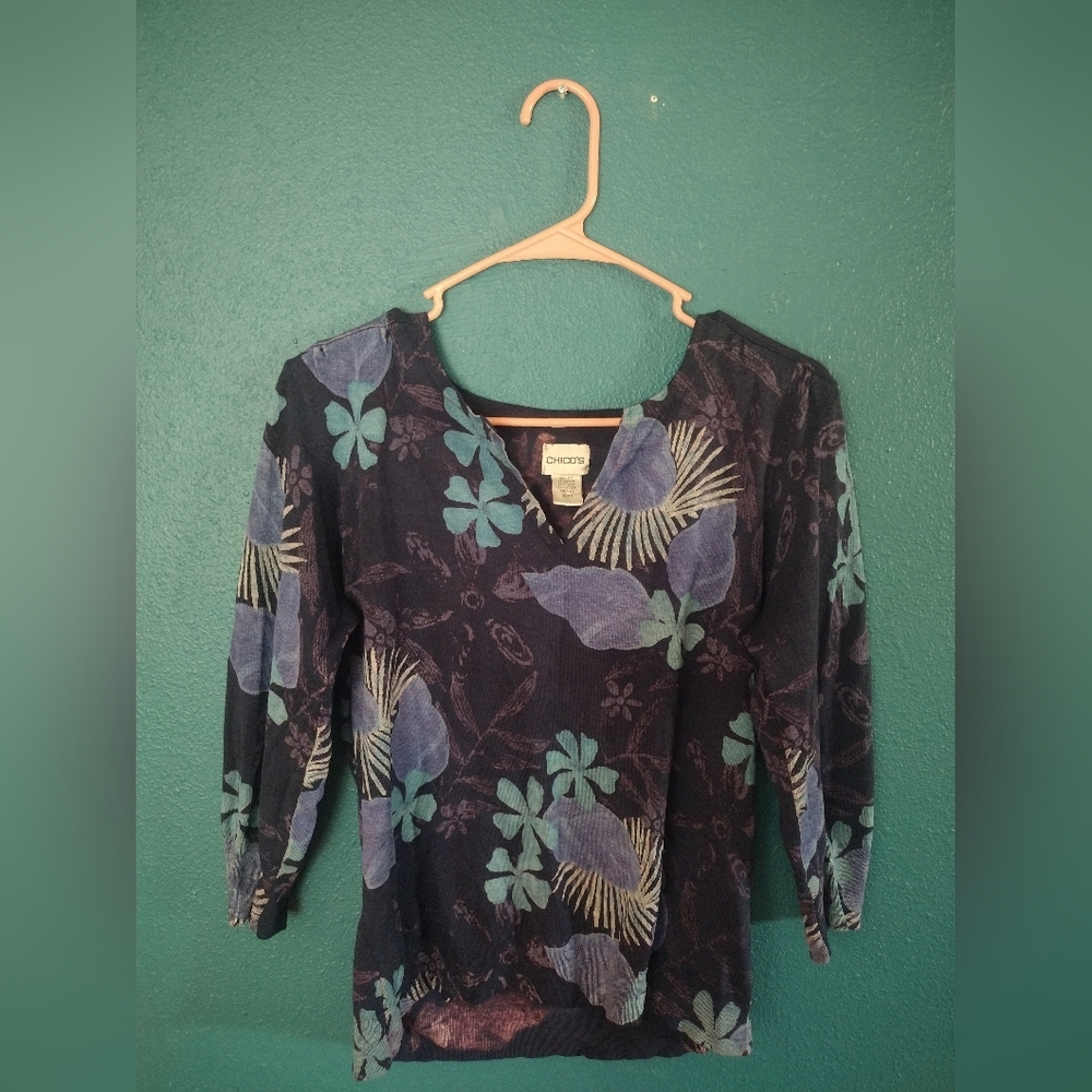 CHICO'S Boho Chic Floral Print Indigo Purple V-Neck Top